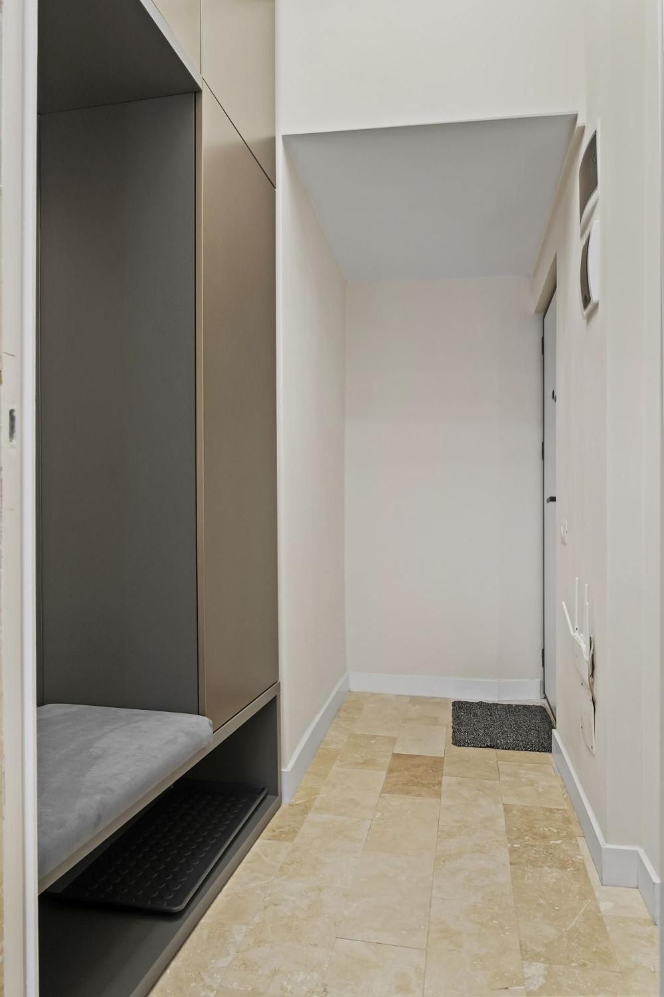 Central Two Rooms Apartment The Paradise Of Lights 부쿠레슈티 외부 사진