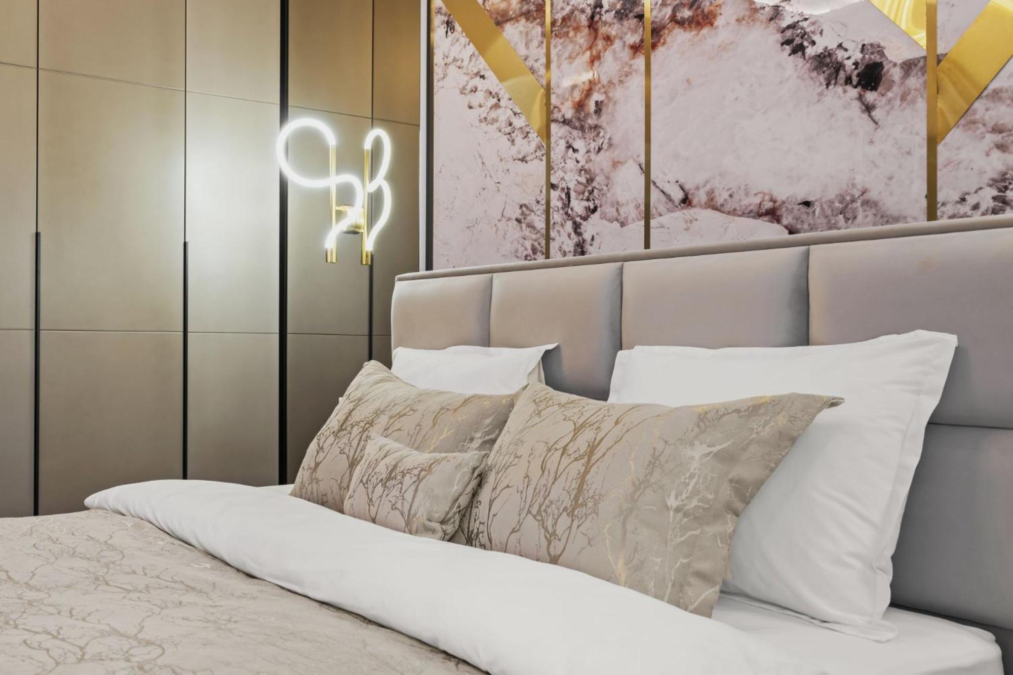 Central Two Rooms Apartment The Paradise Of Lights 부쿠레슈티 외부 사진